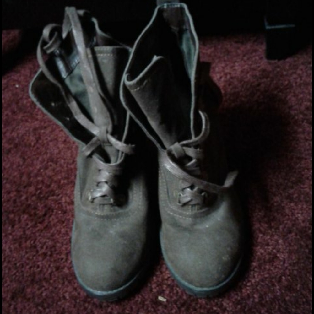 Ankle boots with heels